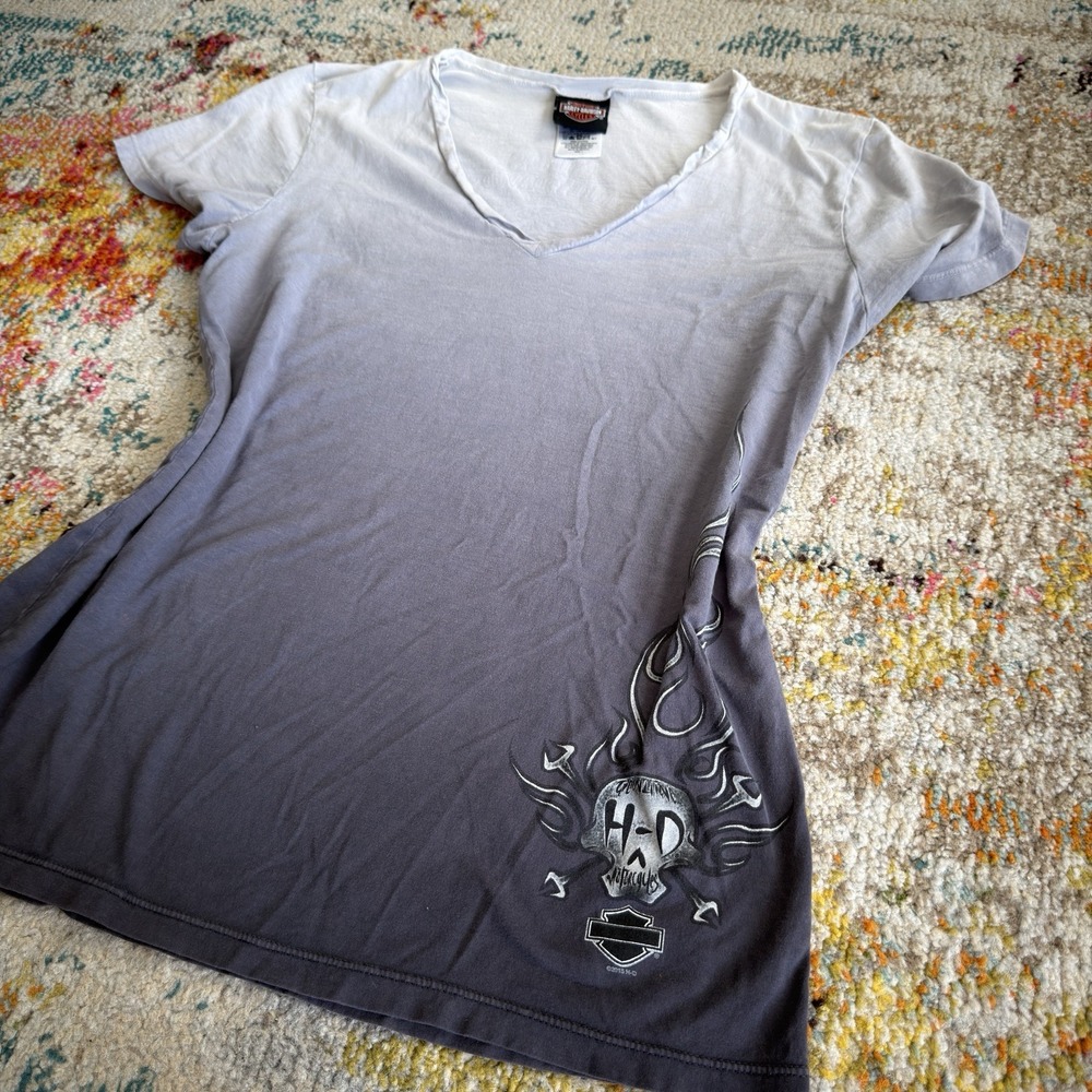 Y2K Harley-Davidson Women's Ombre Skull V-Neck T-Shirt Size L Galesburg IL